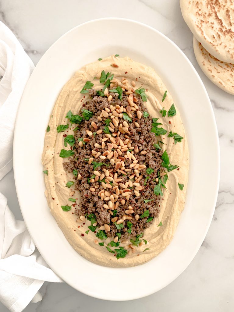 Hummus bil Lahme | The Elegant Economist